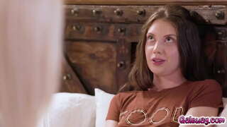 סוד אהבה בין שני לסביות לוהטות