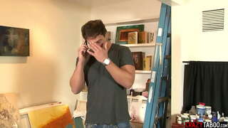 Horny MILF Anastasha Wit geniet harde poesie naai