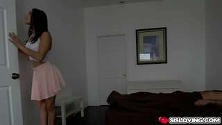 Abella Oht tahab tunda tema stepbrothers kukk sees teda märg twat